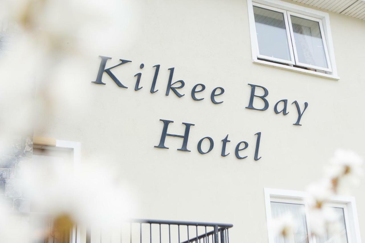 Kilkee Bay Hotel Экстерьер фото